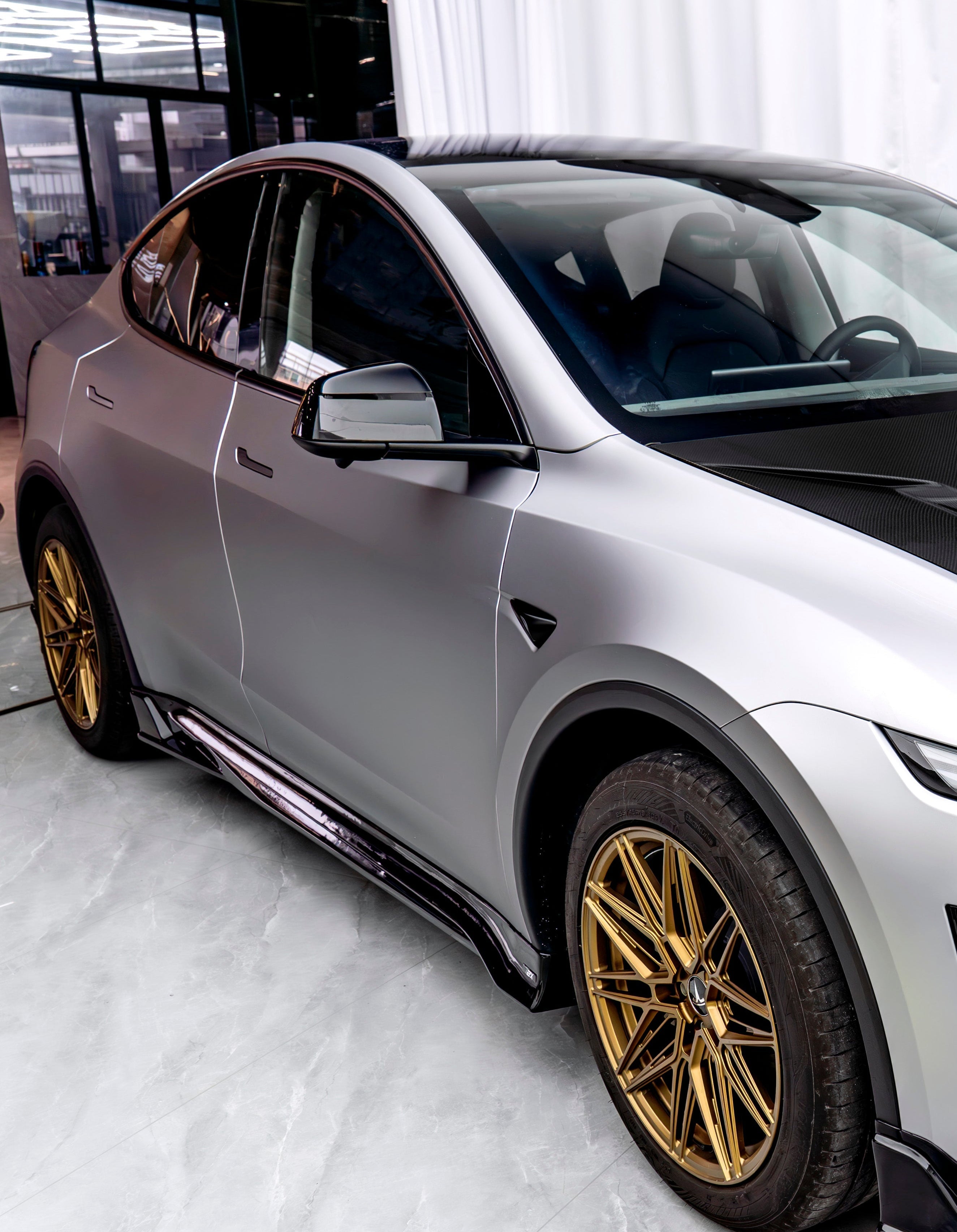 V1 สเกิร์ตข้าง โดย CMST Tuning สำหรับ Tesla Model Y Juniper 2026-ON
