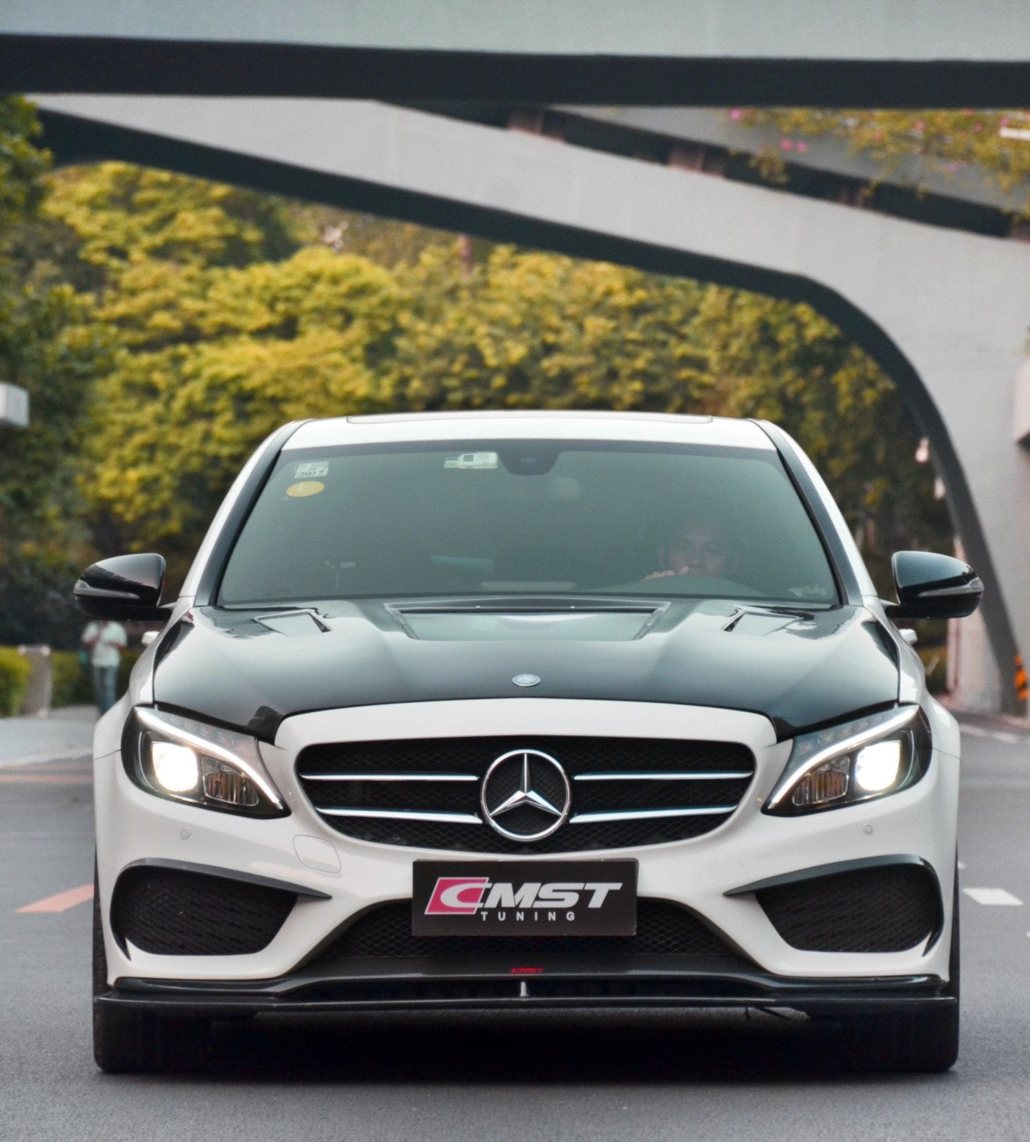 ลิ้นหน้าทรงสปลิตเตอร์ โดย CMST Tuning สำหรับ Mercedes Benz C-Class C43 AMG C450 C300 W205 (C300 requires sports package front bumper) 2015-2018