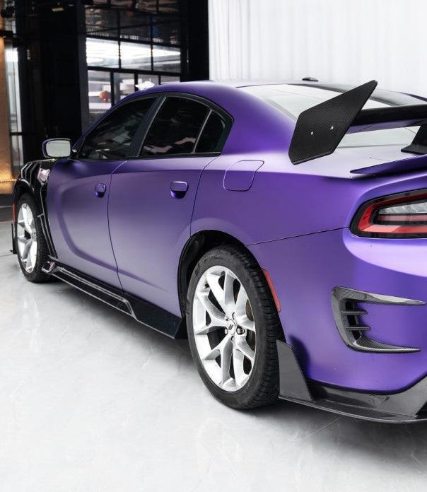 สเกิร์ตข้างคาร์บอนไฟเบอร์/FRP โดย CMST Tuning สำหรับ Dodge Charger 2015-2023